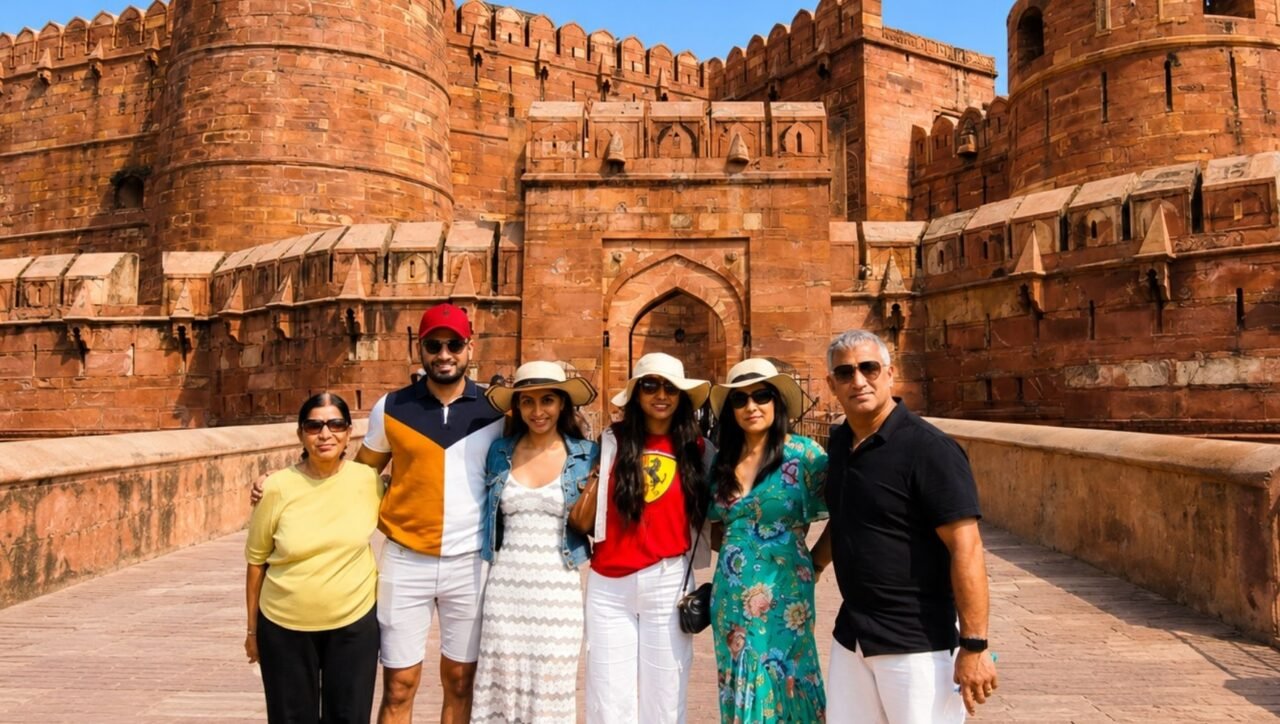 Private Taj Mahal and Agra Fort Half Day Tour