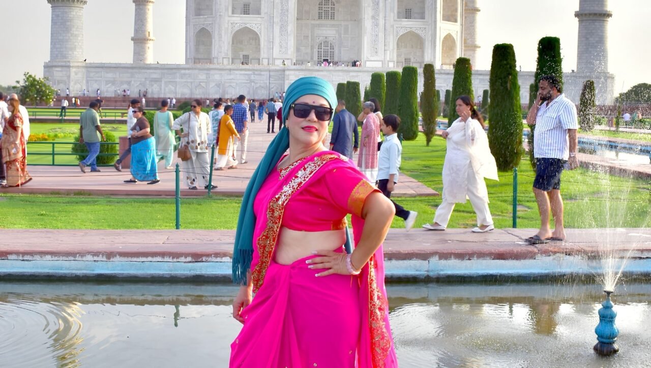 Taj Mahal tour by superfast train
