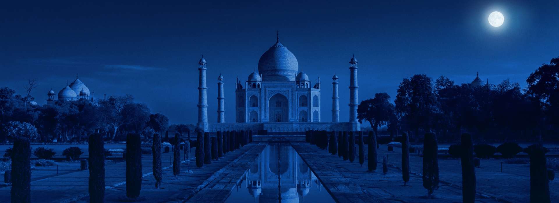 Taj Mahal overnight tour with private cab & hotel