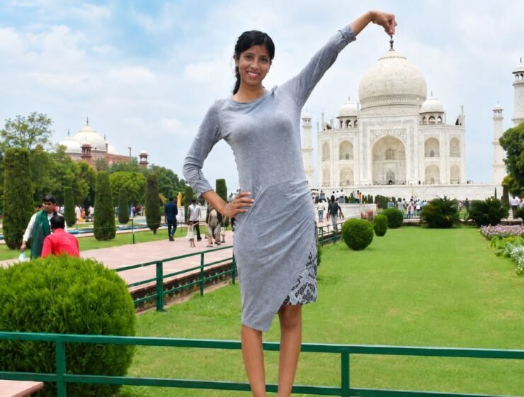 How Many Days Do You Need for a Taj Mahal Overland Tour from a Cruise Port?
