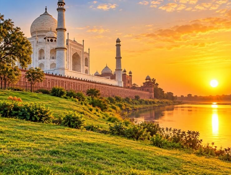 Luxury India Tour Cost for a Taj Mahal trip