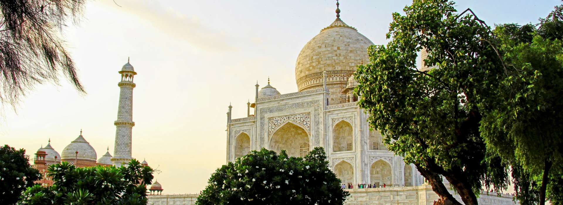 Same day Taj Mahal tour by car